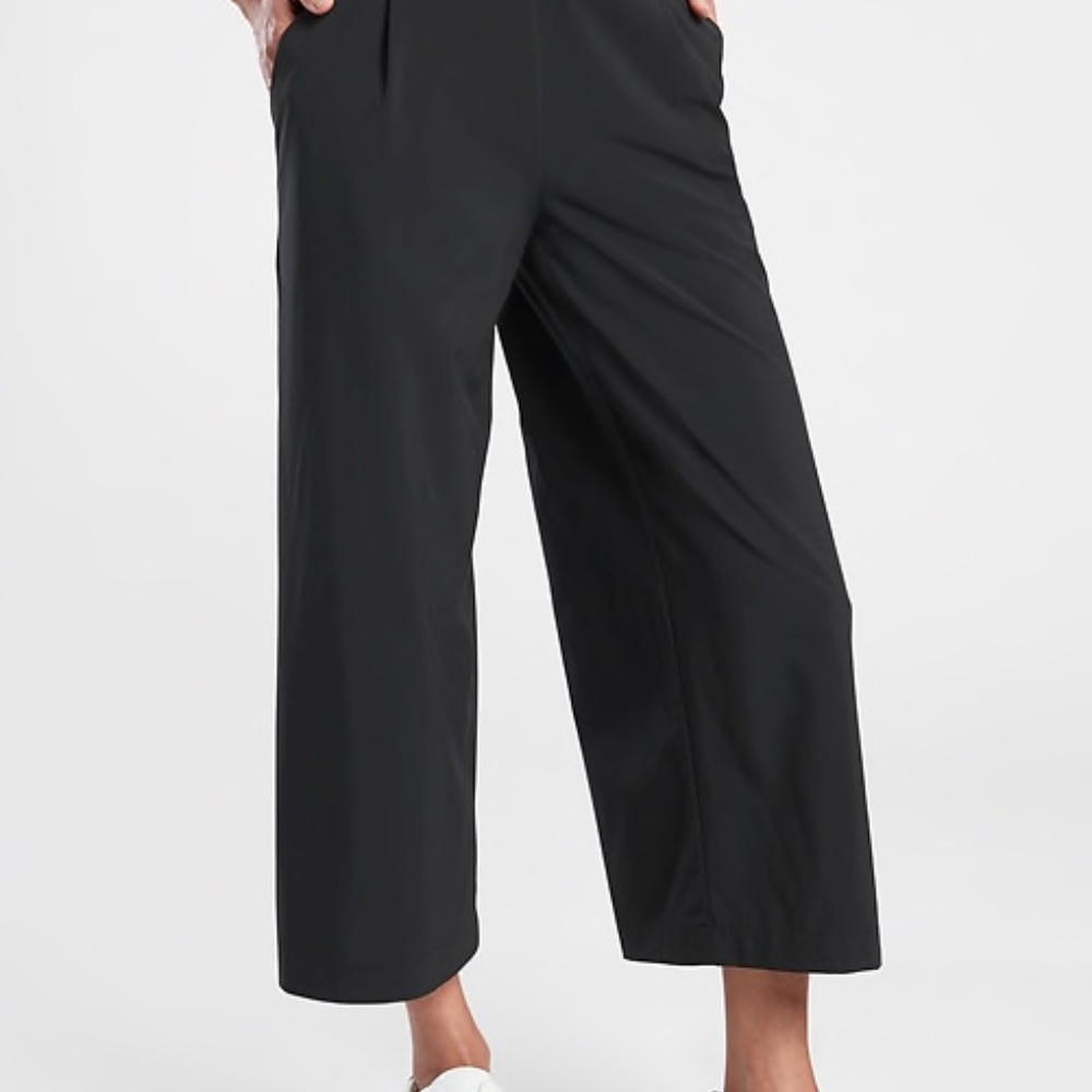 Athleta Brooklyn Wide Leg Crop Plant